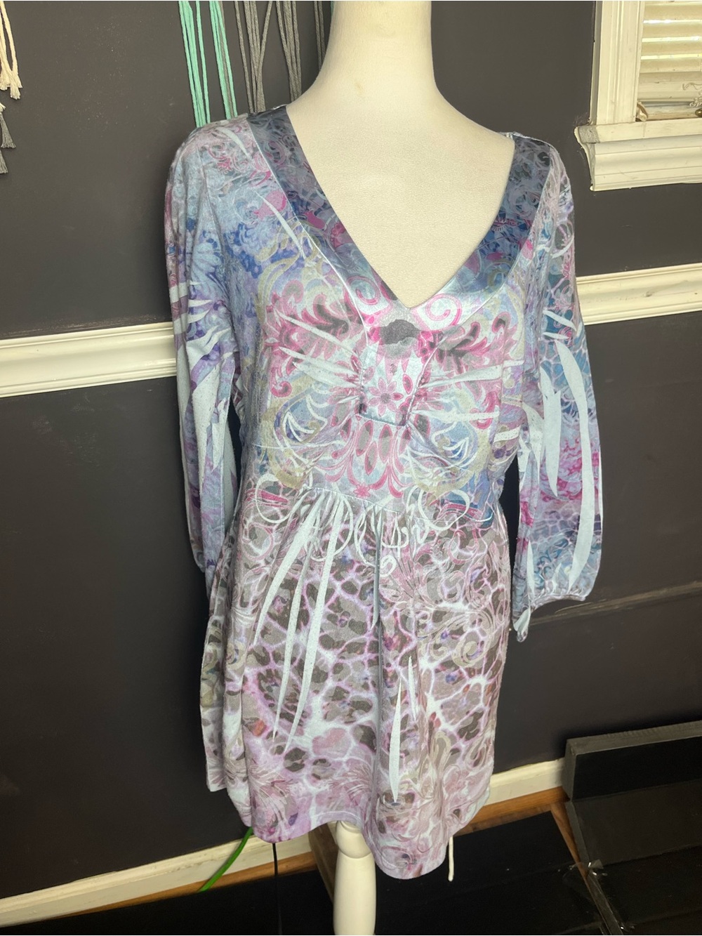 Women’s XL Unity World Wear Tunic Top